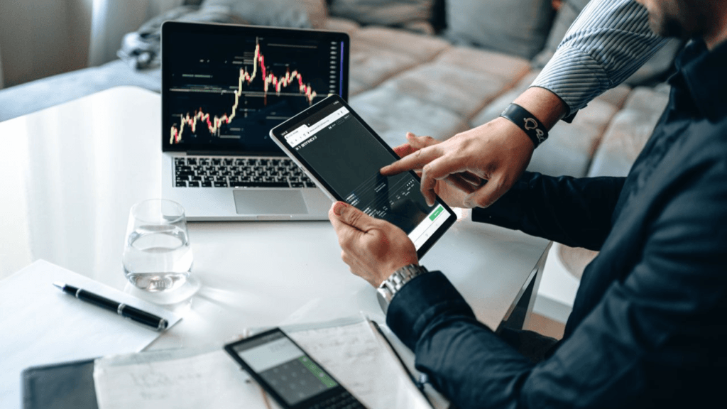 How to Start Investing With $100 in 2026 (A Beginner's Step-by-Step Guide